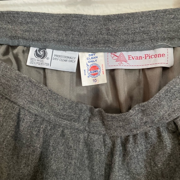 Bundle of 3 Vintage A-Line Skirts | Dark Academia | Neutral Brown, Tan, Grey - Picture 9 of 15